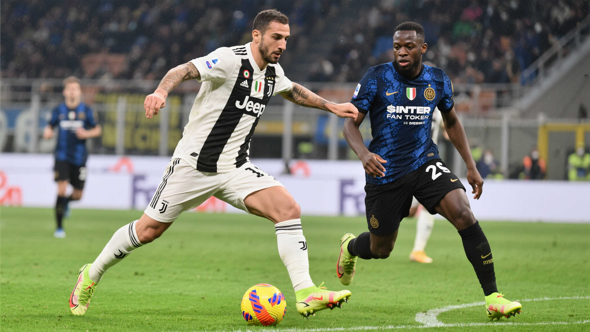 值得一提的是，吉拉西本赛季的状态非常火热，此前在面